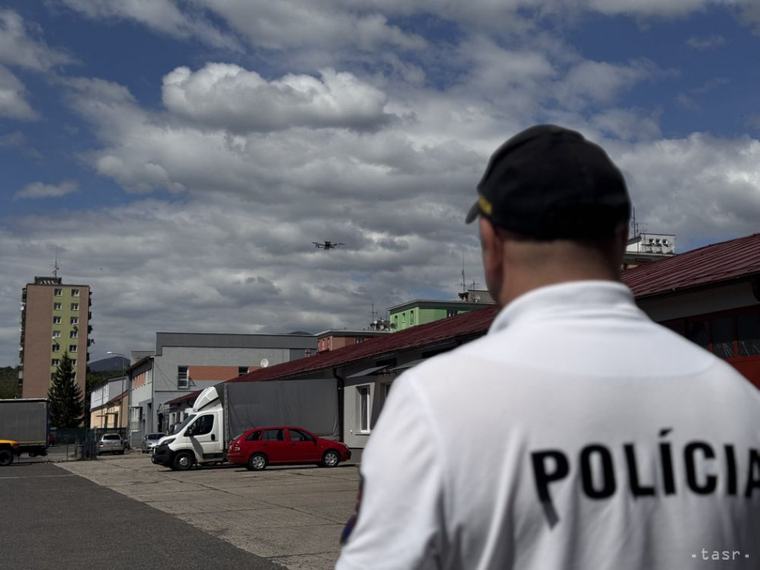 Polícia dokumentovala na cestách Trenčianskeho kraja 17 nehôd
