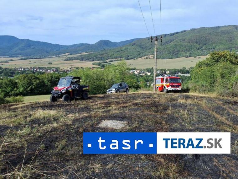 Hasiči likvidovali požiar trávnatého porastu v katastri obce Liešťany