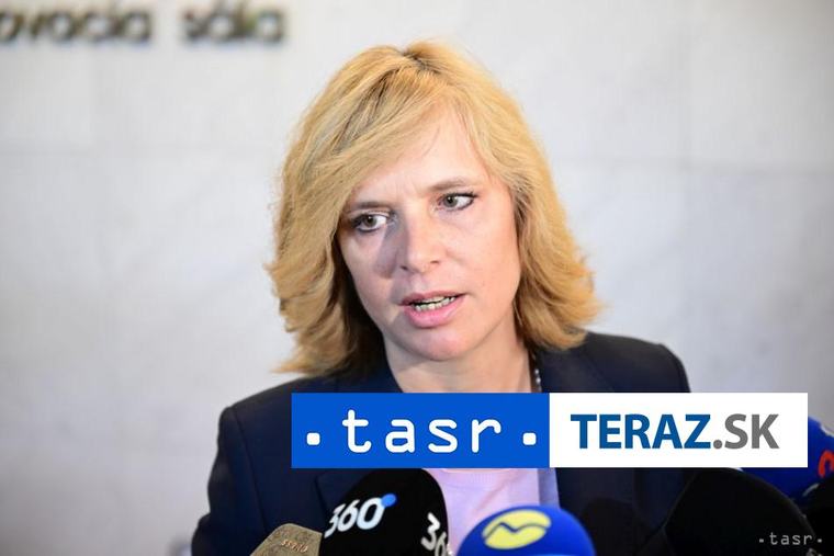 Remišová: Farmárom vysychá úroda, R. Takáč zakladá komisiu