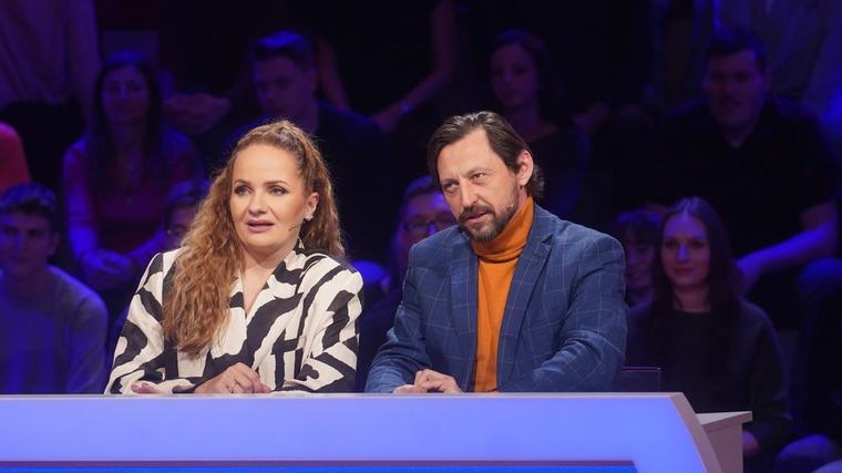 Latinák sa v jojkárskej šou neudržal! Na svoju priateľku a Loja to vykríkol pred všetkými: To si idete dať rande pred mojimi očami?!