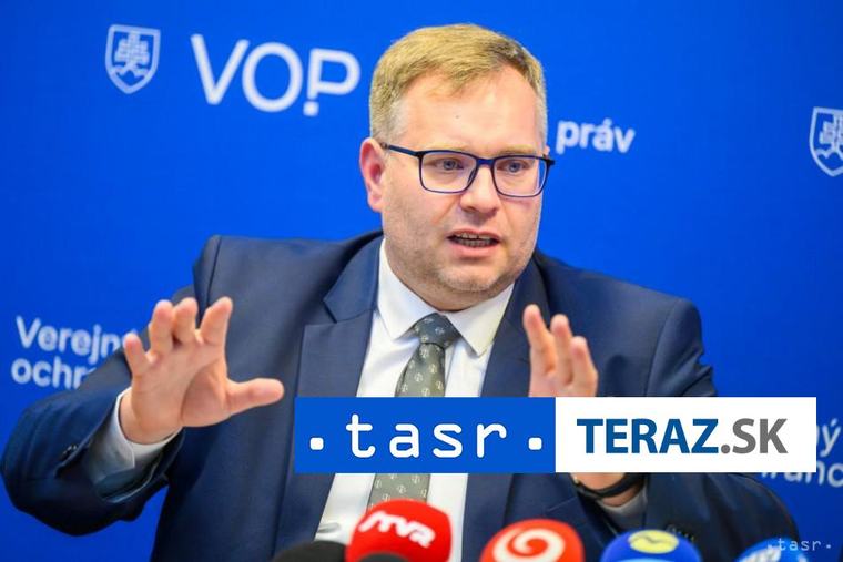 Dobrovodský po podnetoch zistil viaceré pochybenia stavebných úradov