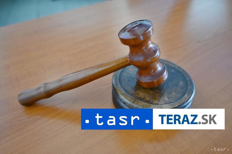 Súd prepustil zo zadržania cudzinca v kauze prípravy útoku na závod