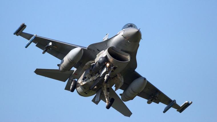 Pohotovosť nad Gréckom: Vzdušný priestor narušil dron, okamžite vzlietli stíhačky!