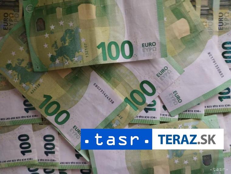 Intesa odhaduje, že prevzatie MPS by znížilo jej náklady