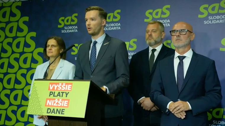 SaS obviňuje premiéra Fica, že podľahol ruskému tlaku: Z Moskvy prišla jasná požiadavka!