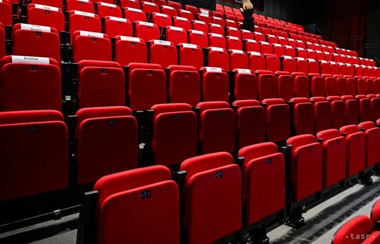 Divadlo na TrakOch uvedie premiéru muzikálu Drahý Evan Hansen