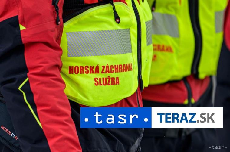 DRÁMA NA HORÁCH: Záchranári pomohli mladíkovi so zraneným členkom