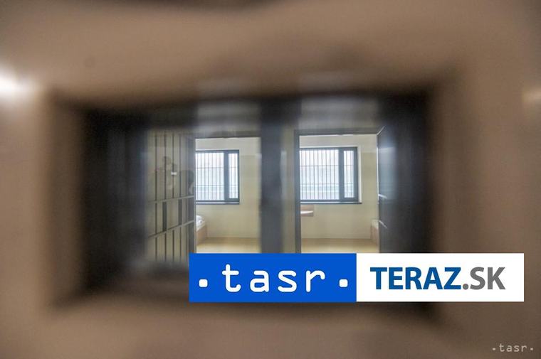 METAMFETAMÍN: Polícia obvinila Bánovčana z neoprávneného prechovávania