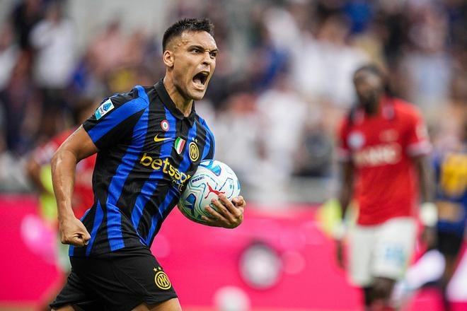 Fantastická reklama na taliansky futbal. Inter Miláno otočil zápas s Neapolom