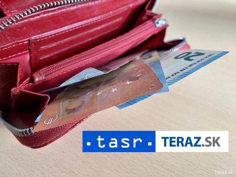 Ekonóm: Inflácia sa zrýchľuje, úrokové sadzby pravdepodobne porastú