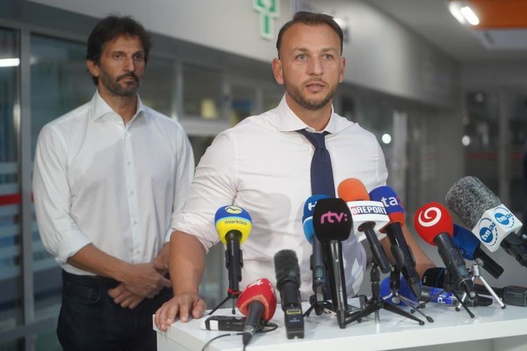 Ekonomický newsfilter: Ideme do finále, koalícia sa kŕmi veľkou lyžicou