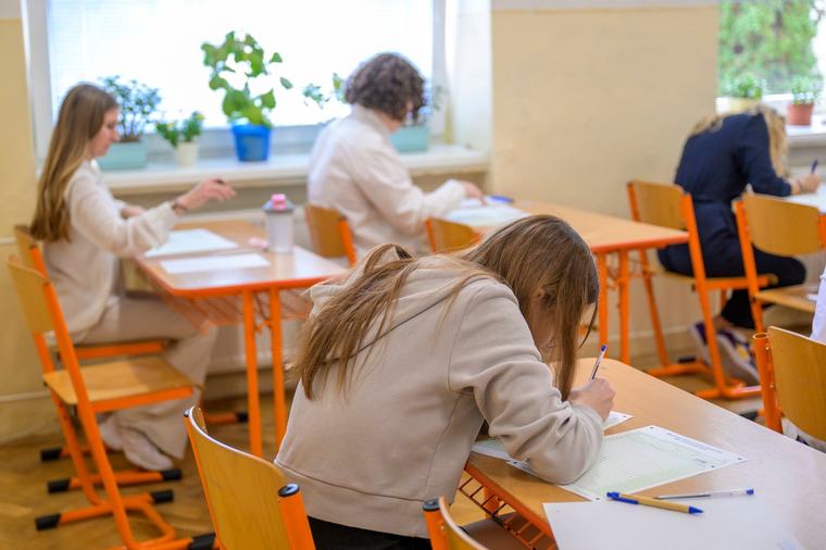 ZRPŠ, triedny fond aj učebnice: Rodičov trápia stúpajúce školské poplatky